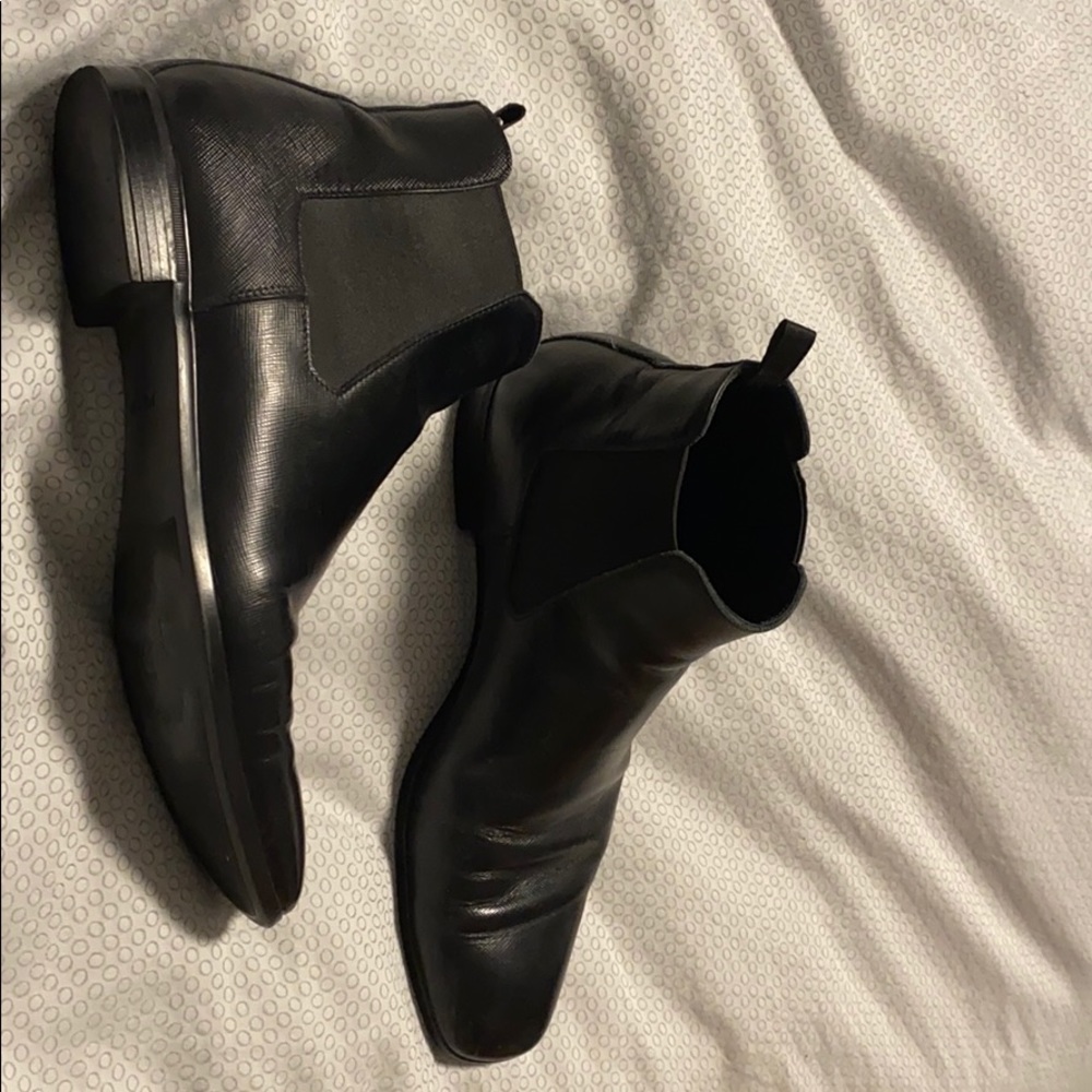 Prada men’s boots  used but in good condition